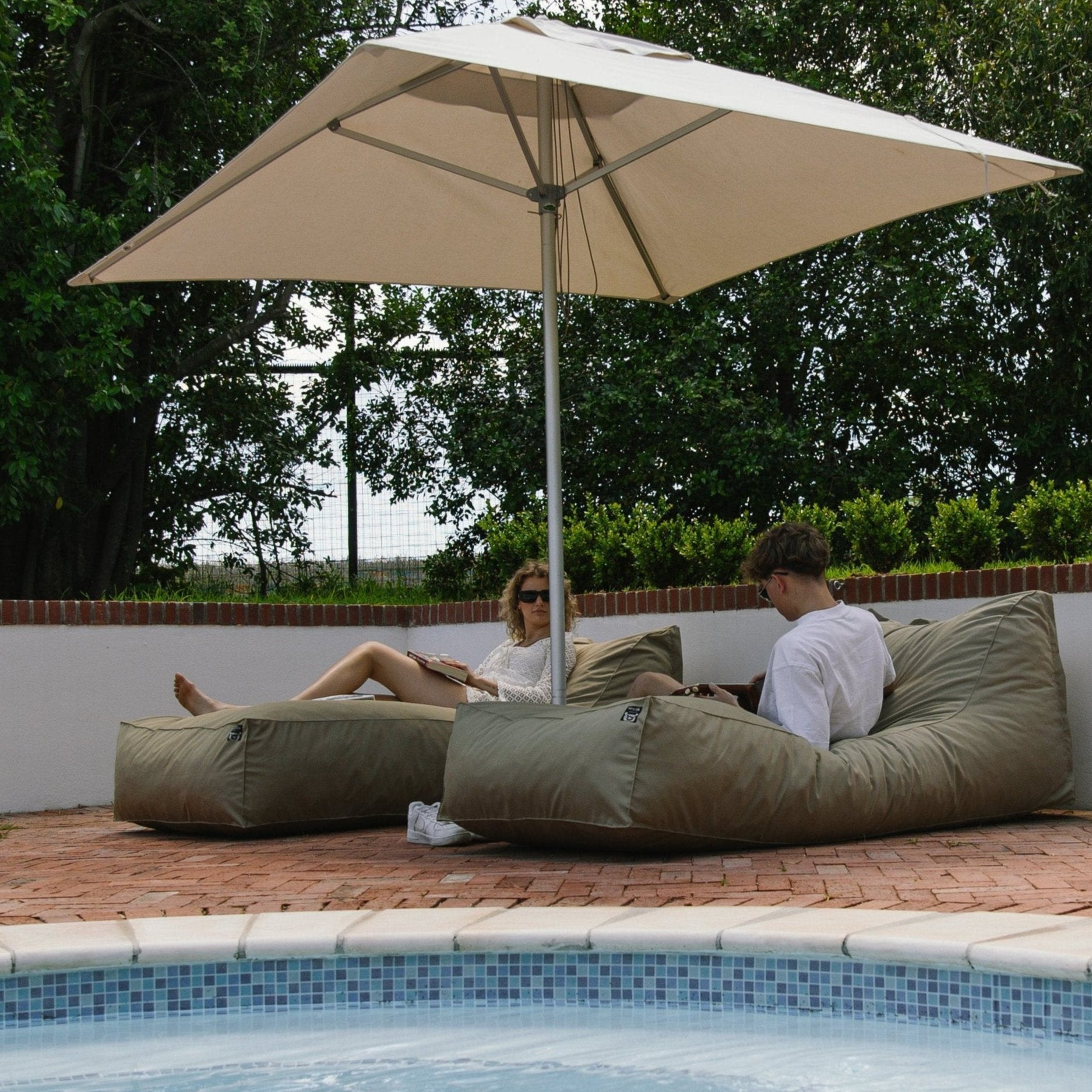 Khaki Pool Lounger Bed