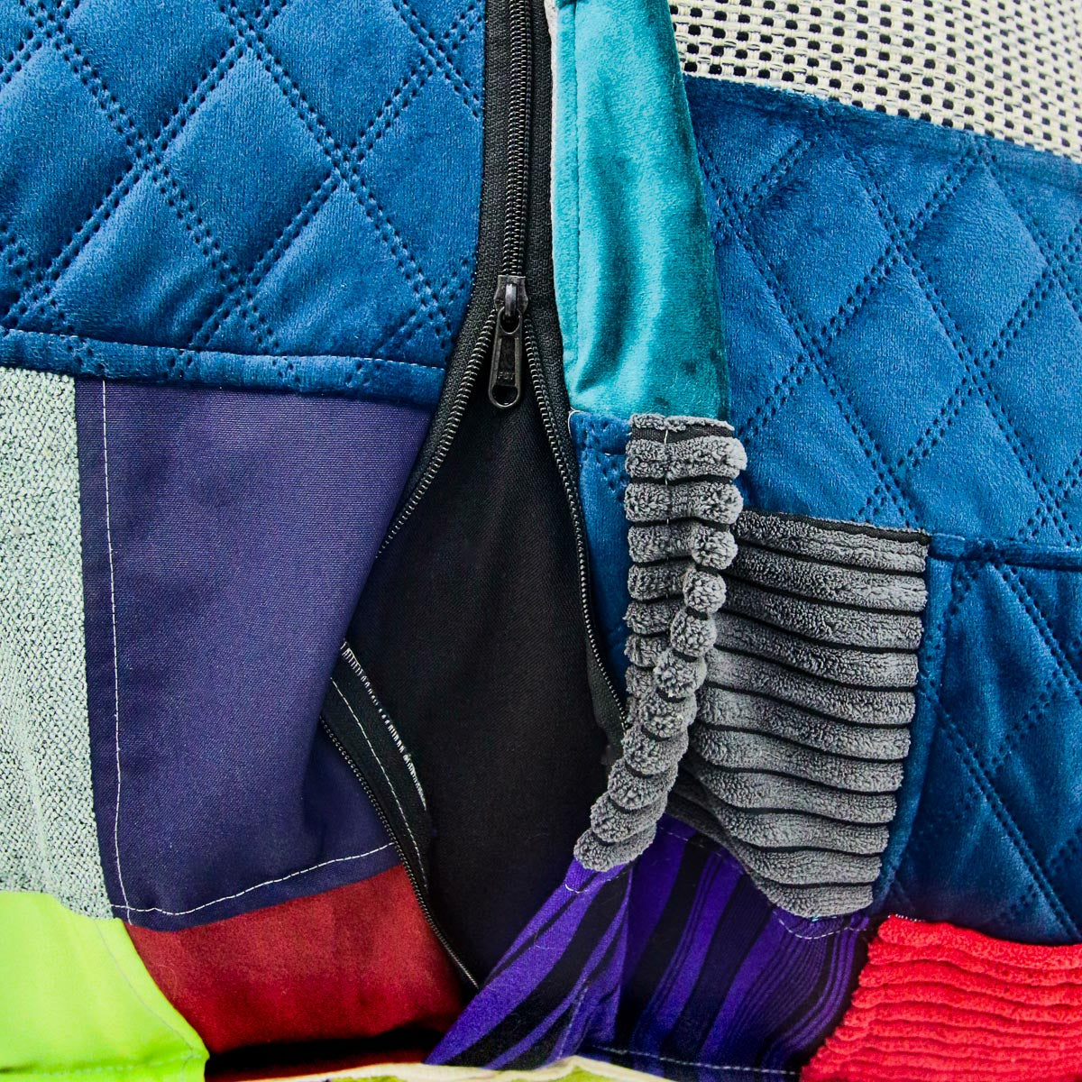 Patchwork XS + Scatter