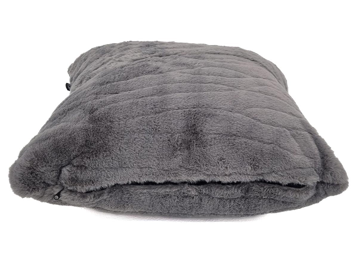 Scatters Light Grey Fur - Happy Sak SA