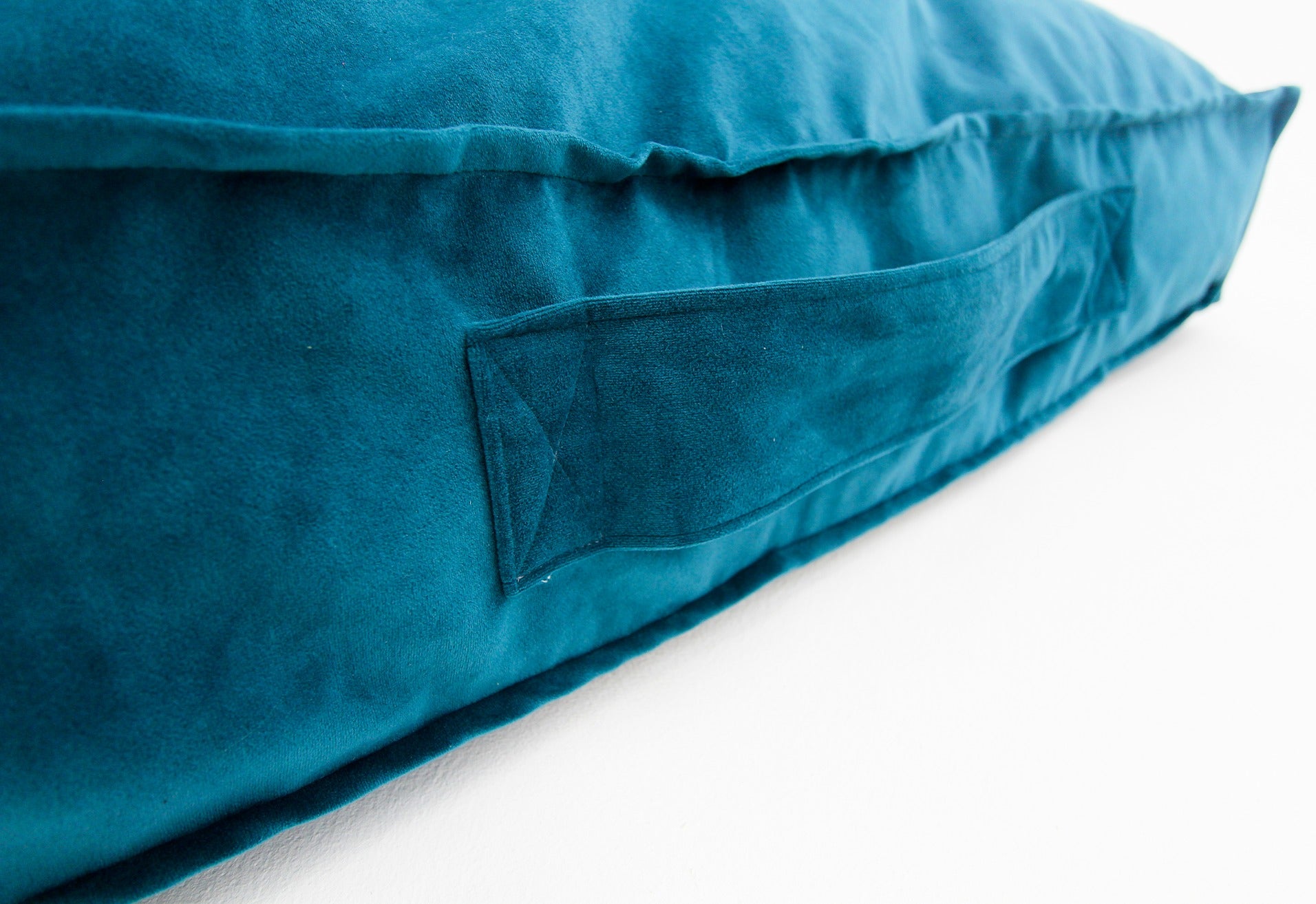 M Dog Bed Teal Velvet