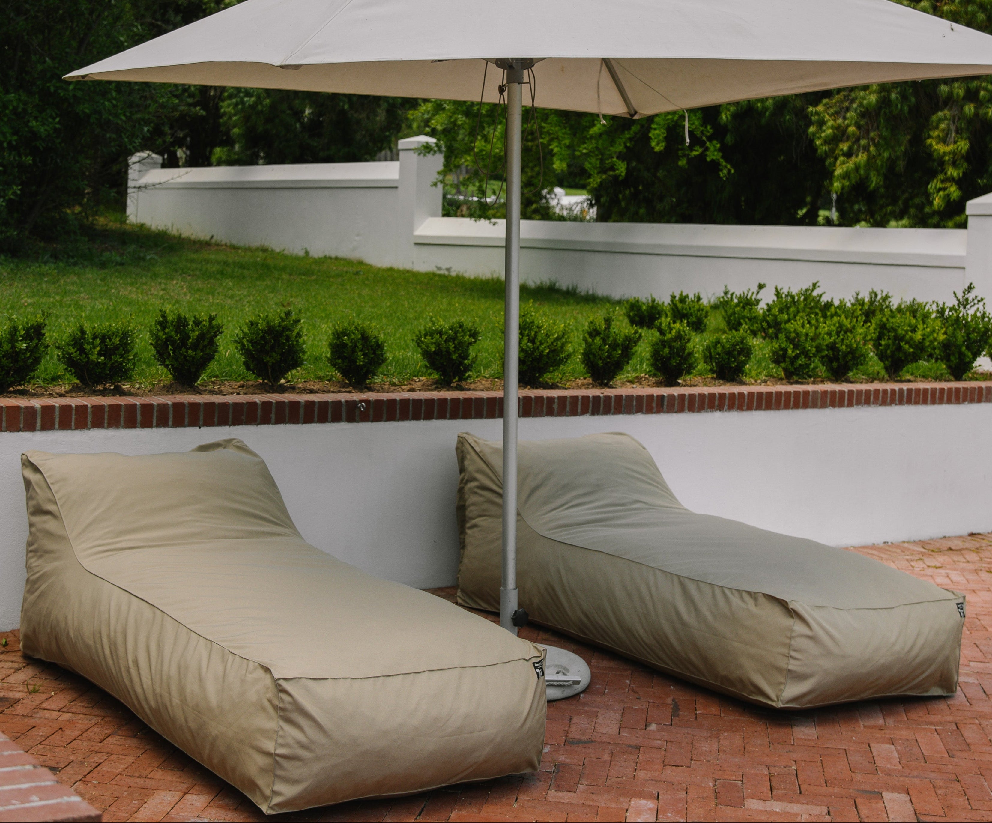 Khaki Outdoor Pool Lounger Bed