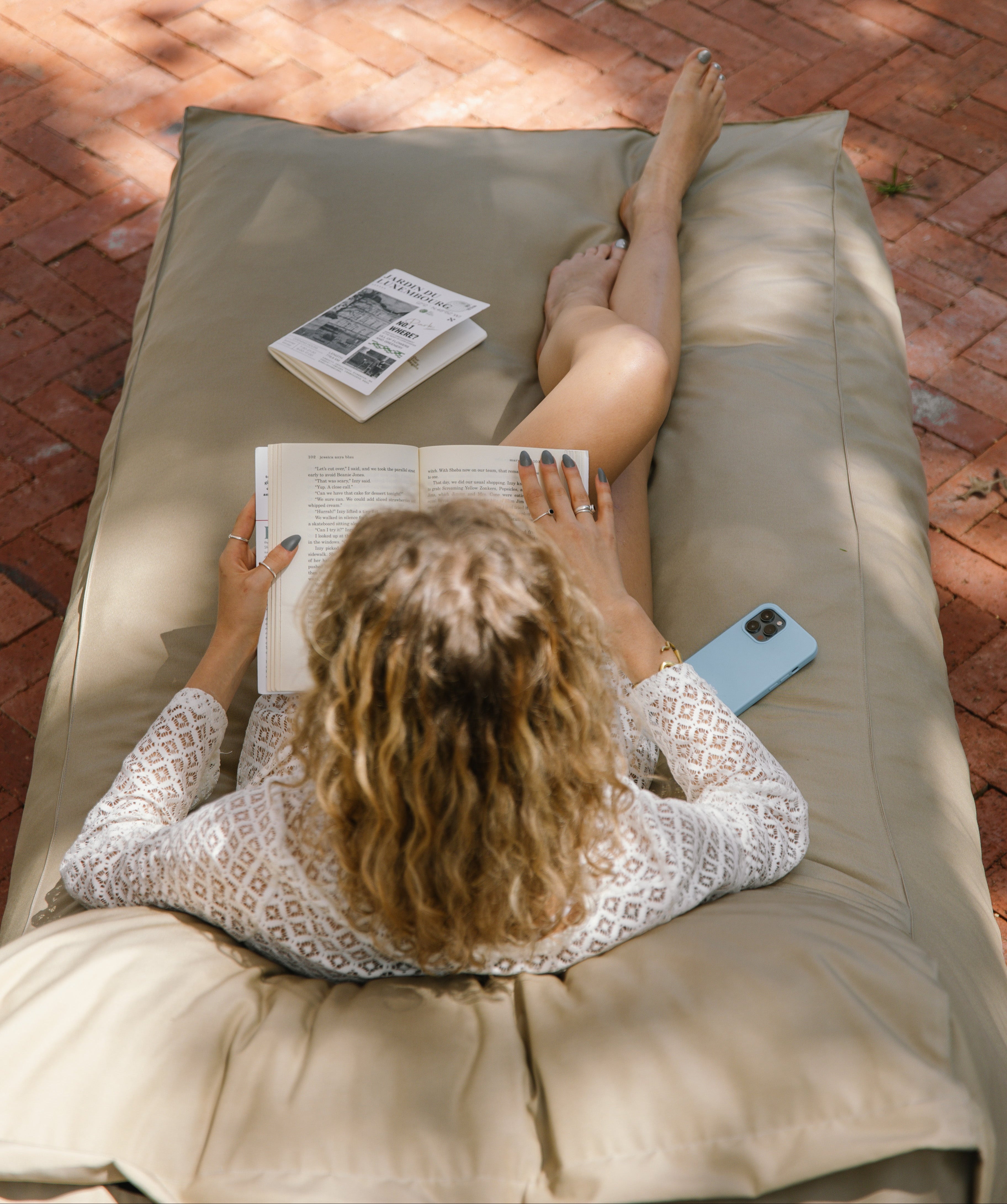 Khaki Outdoor Pool Lounger Bed