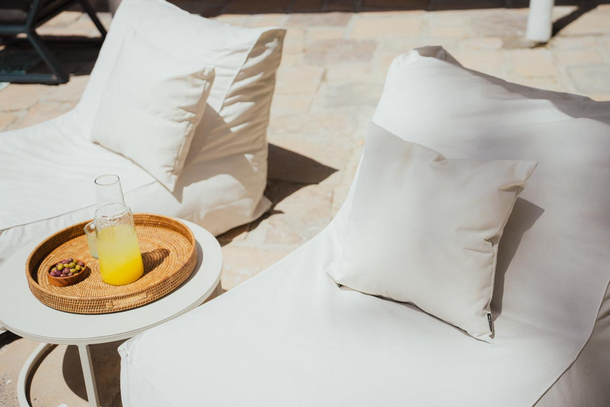 Scatters Cream Outdoor